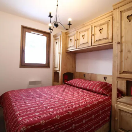 Apartamento Duplex 10 Pers Au Pied Des Pistes Avec Parking, Balcon Et Wifi A Val Cenis - Fr-1-508-25 *